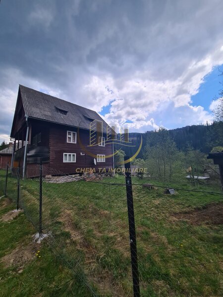 Belis Cabana de munte cu 2543 mp teren, aproape de partia Marisel si Lacul Belis